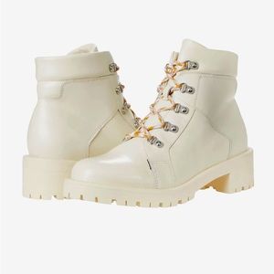 NEW IN BOX  Blondo Molly Waterproof Boots